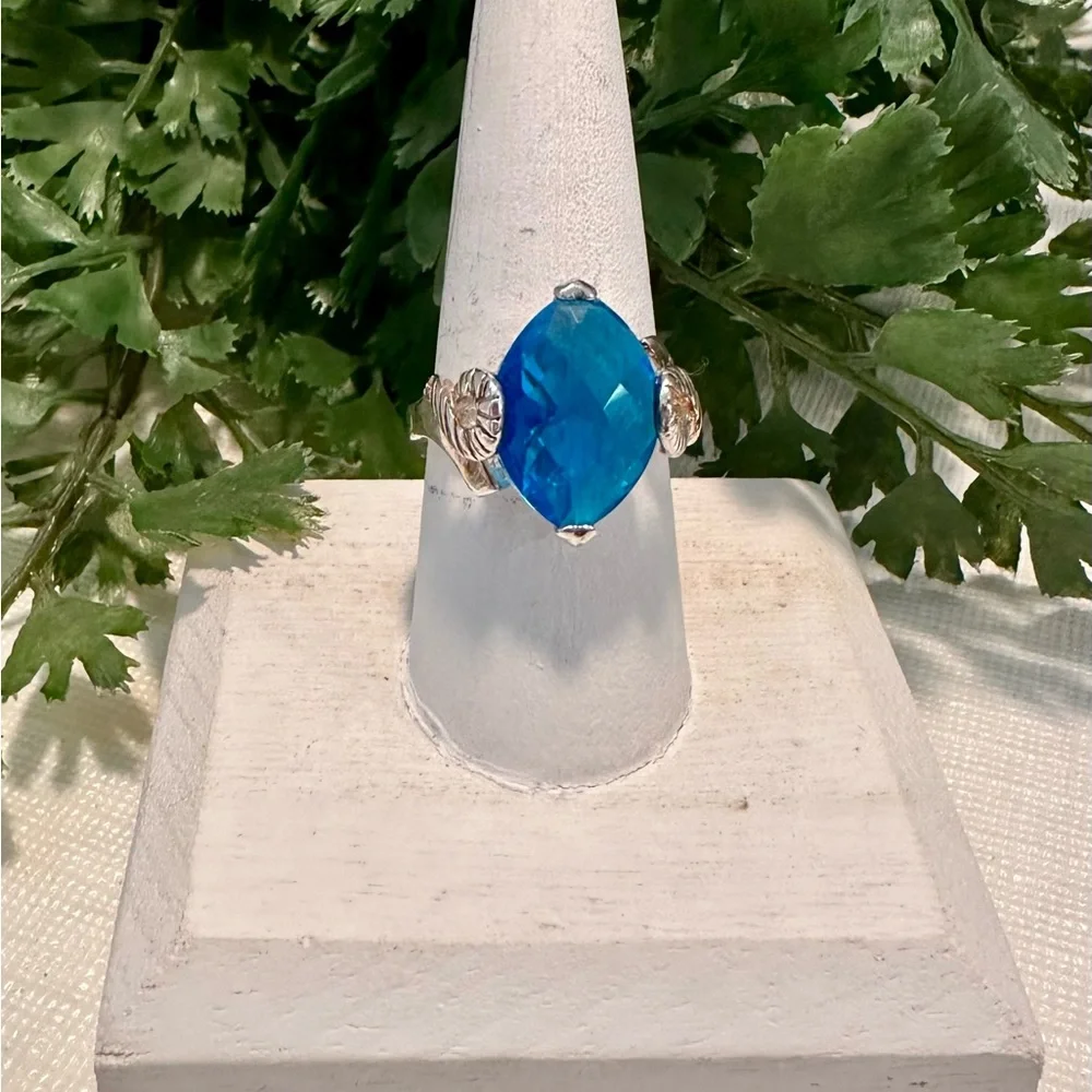 Blue Topaz ring - Picture 2 of 4